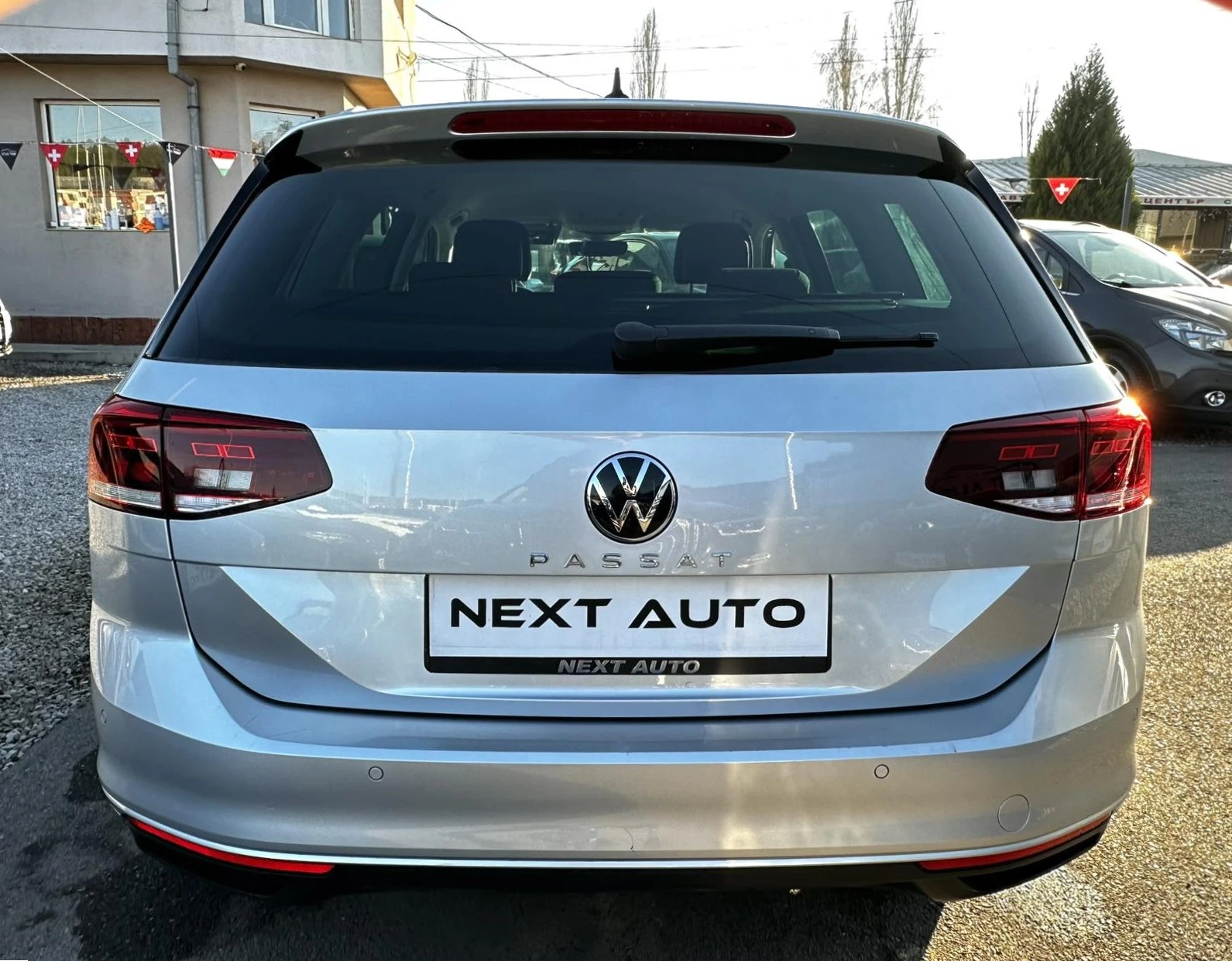 VW Passat 2.0TDI 150HP DISTRONIC LANE ASSIST EURO6D-TEMP - изображение 6