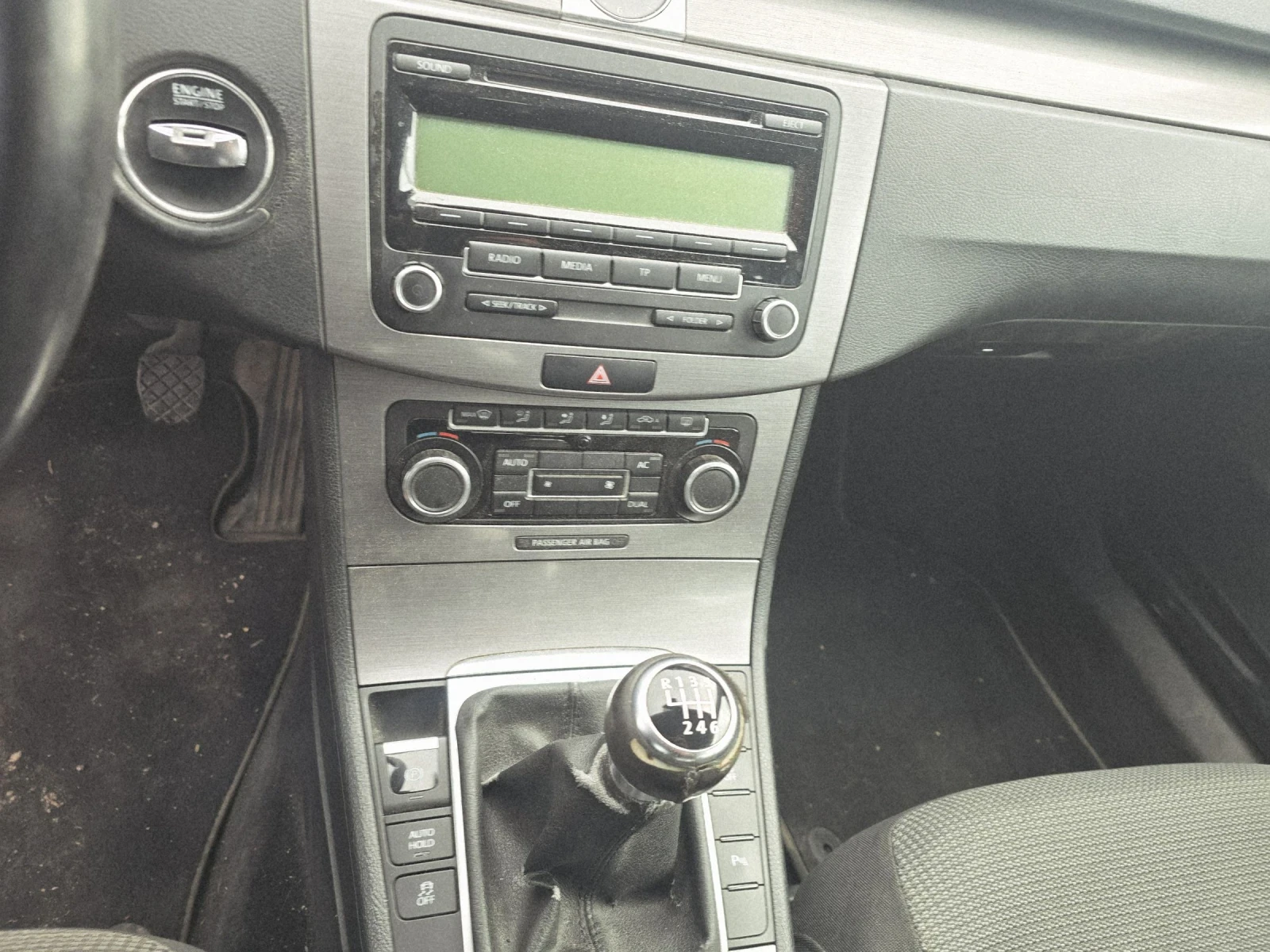 VW Passat 1.6tdi 77kw - изображение 10