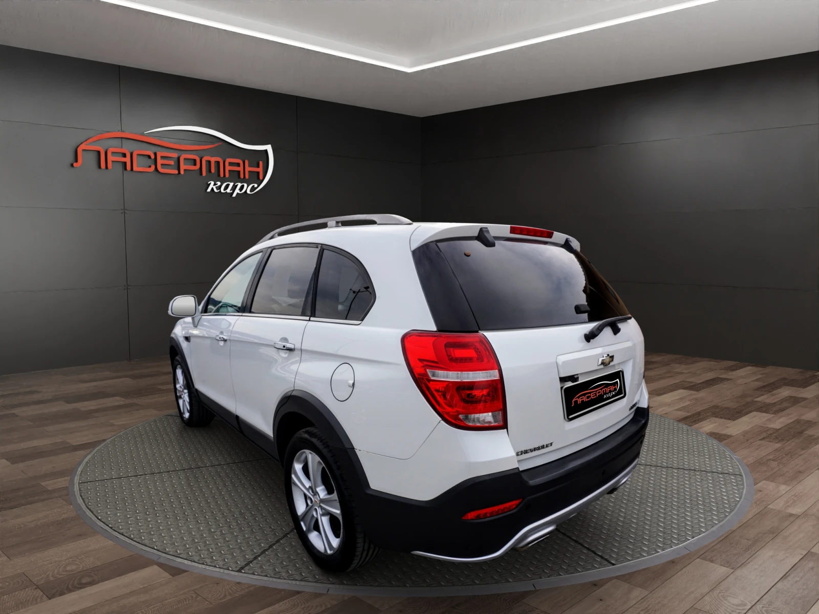 Chevrolet Captiva 2.2LTZ AUTO, снимка 4 - Автомобили и джипове - 53541964