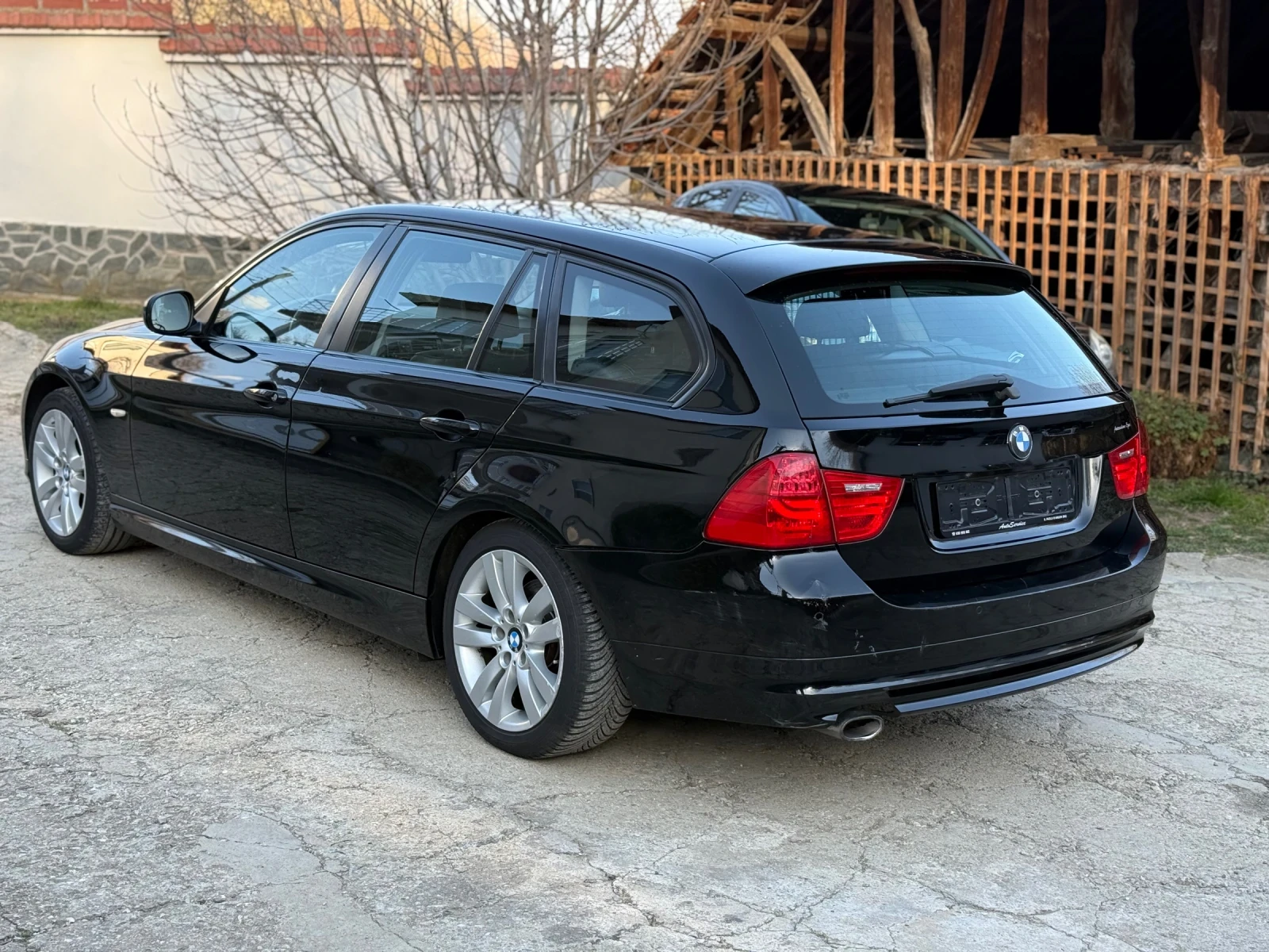 BMW 320 320d 184kc. Facelift, снимка 5 - Автомобили и джипове - 53868624