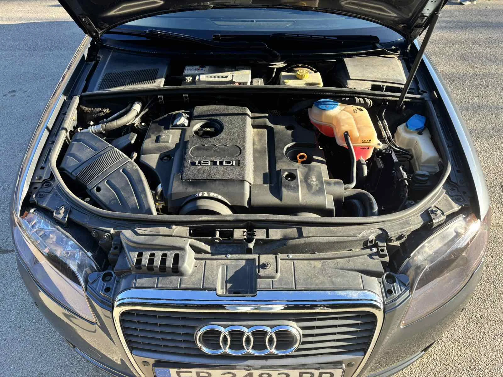 Audi A4 Avant, снимка 4 - Автомобили и джипове - 54115125