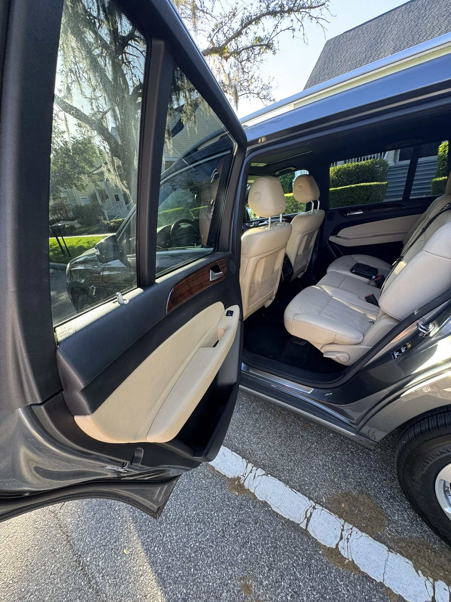 Mercedes-Benz GLS 450, снимка 9 - Автомобили и джипове - 54170040