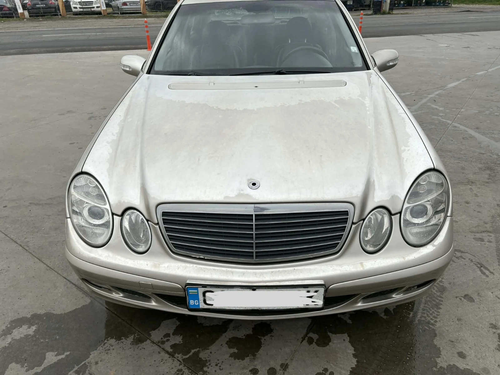 Mercedes-Benz E 200 W211, снимка 3 - Автомобили и джипове - 54401952