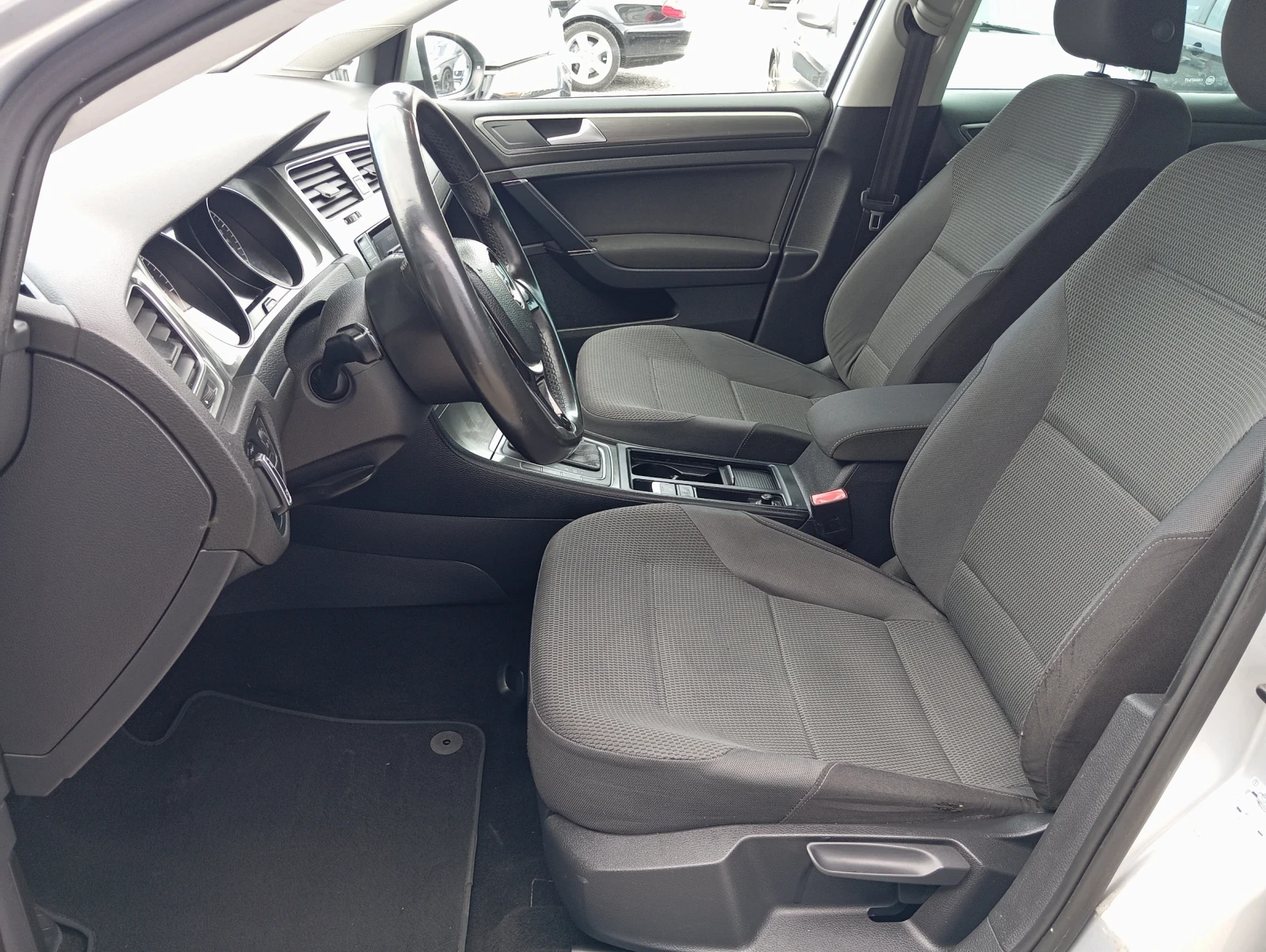 VW Golf Automatic ������  | Mobile.bg � ����������� 7