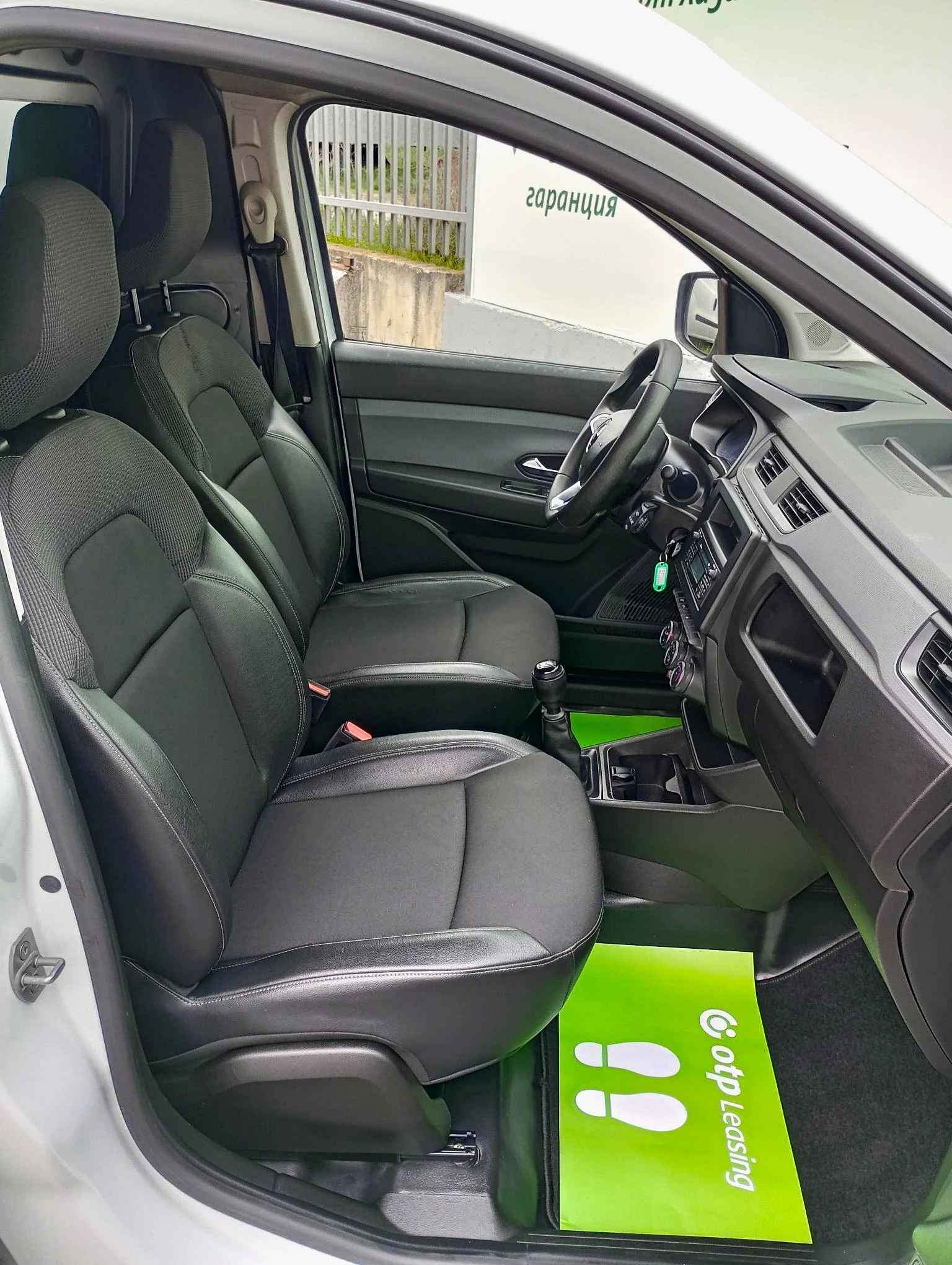 Renault Express, снимка 7 - Автомобили и джипове - 54518495
