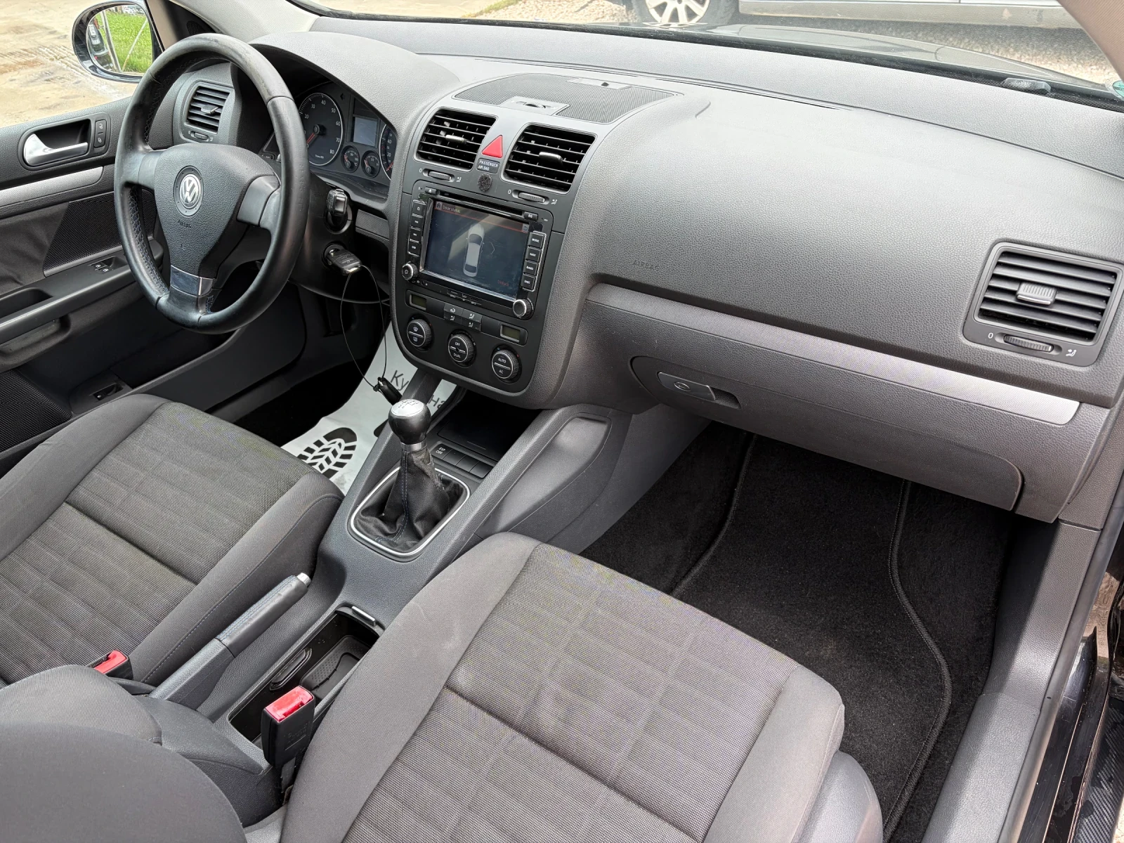 VW Golf, снимка 11 - Автомобили и джипове - 54609314