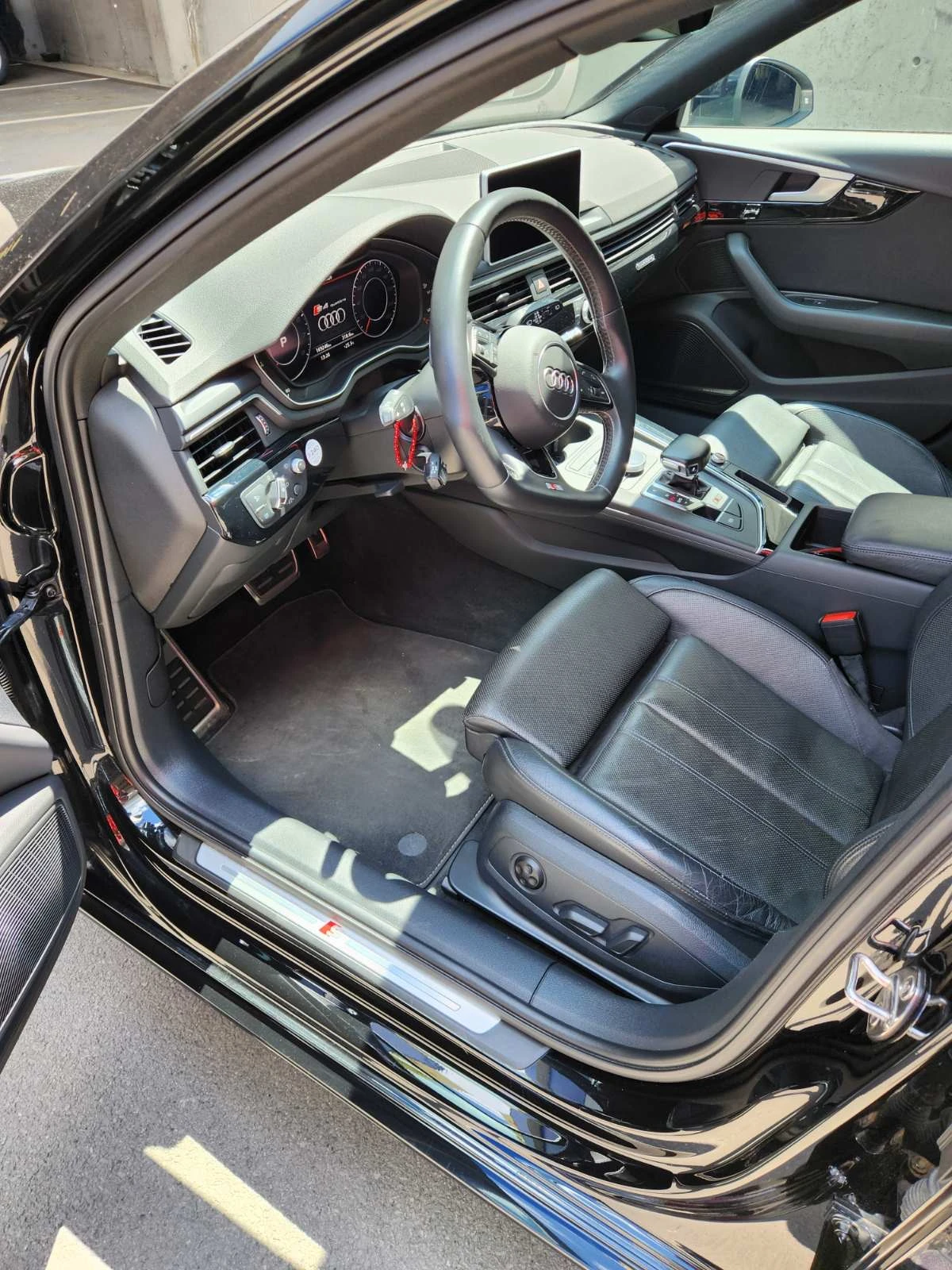 Audi S4 3.0 TFSI V6 Quattro , снимка 5 - Автомобили и джипове - 54681544