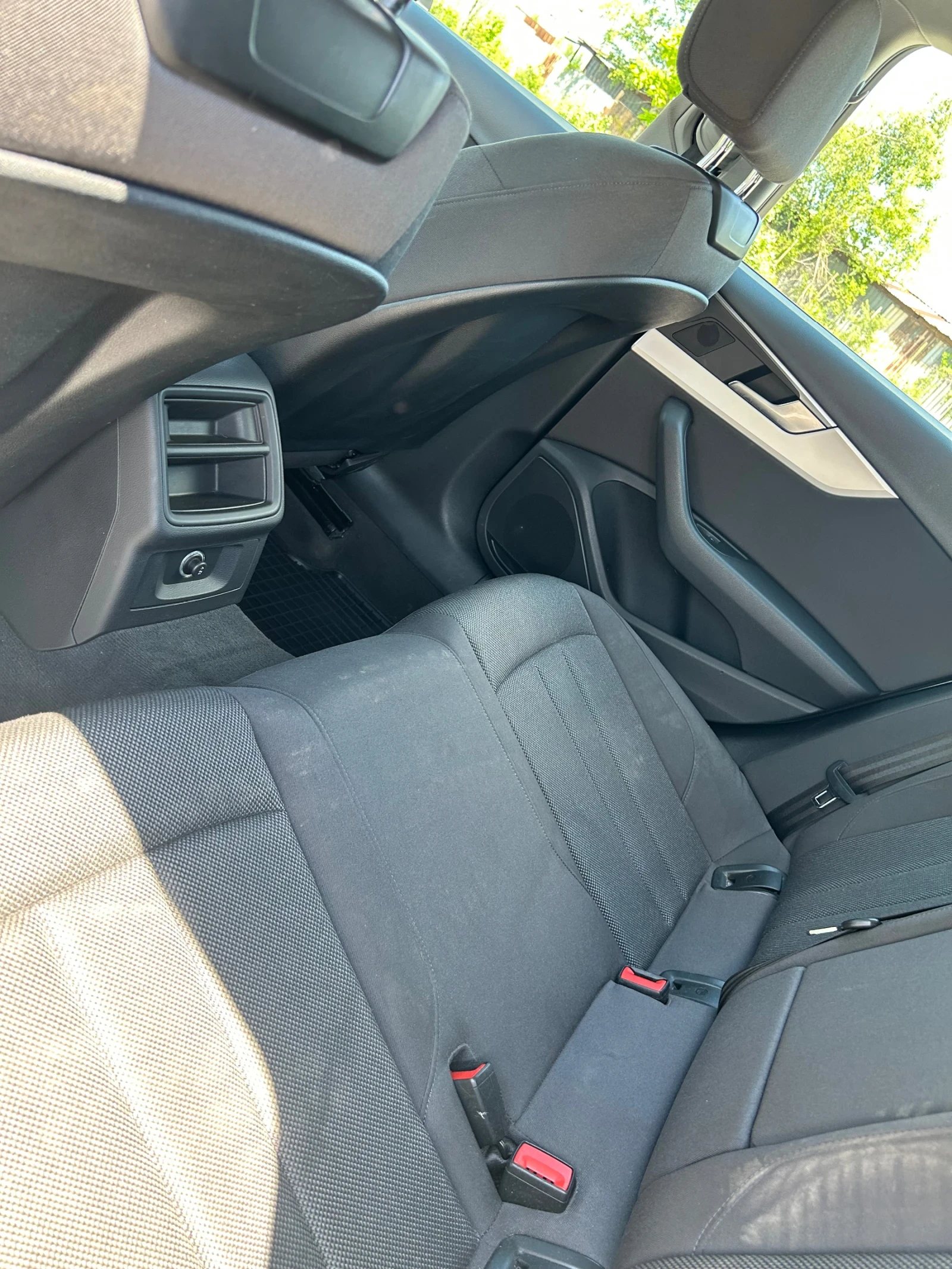 Audi A4 Avant, снимка 11 - Автомобили и джипове - 54924975