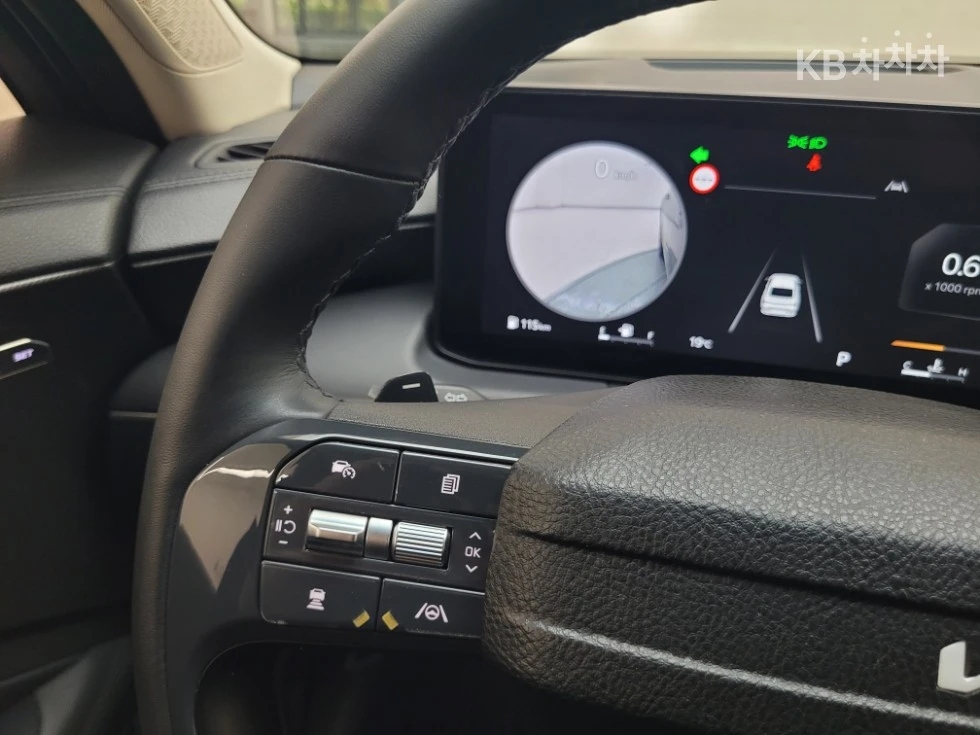 Kia K8 2.5 PREMIUM LUXURY HEAD UP 360CAM MAСАЖИ FULL, снимка 8 - Автомобили и джипове - 55530624