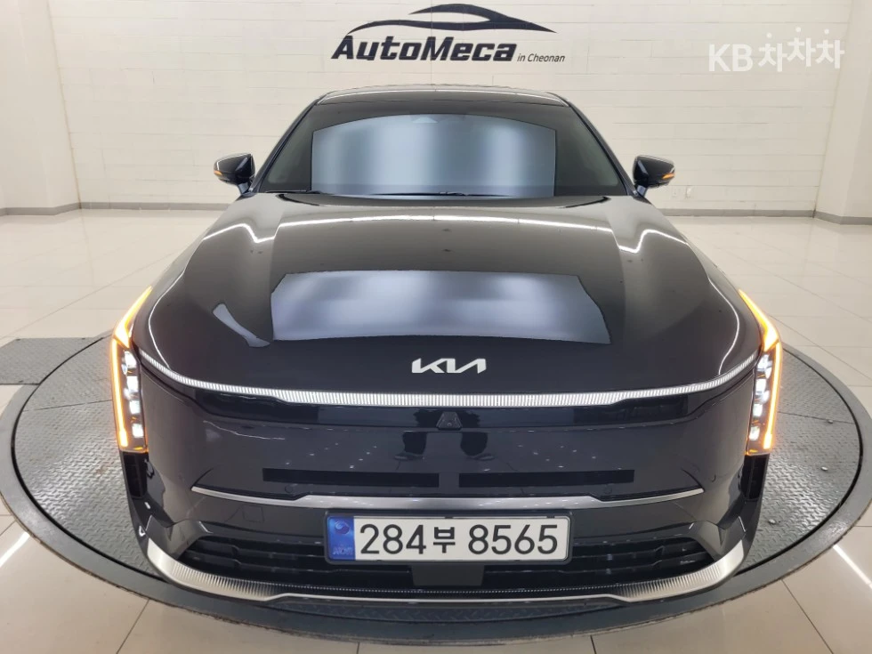 Kia K8 2.5 PREMIUM LUXURY HEAD UP 360CAM MAСАЖИ FULL, снимка 3 - Автомобили и джипове - 55530624