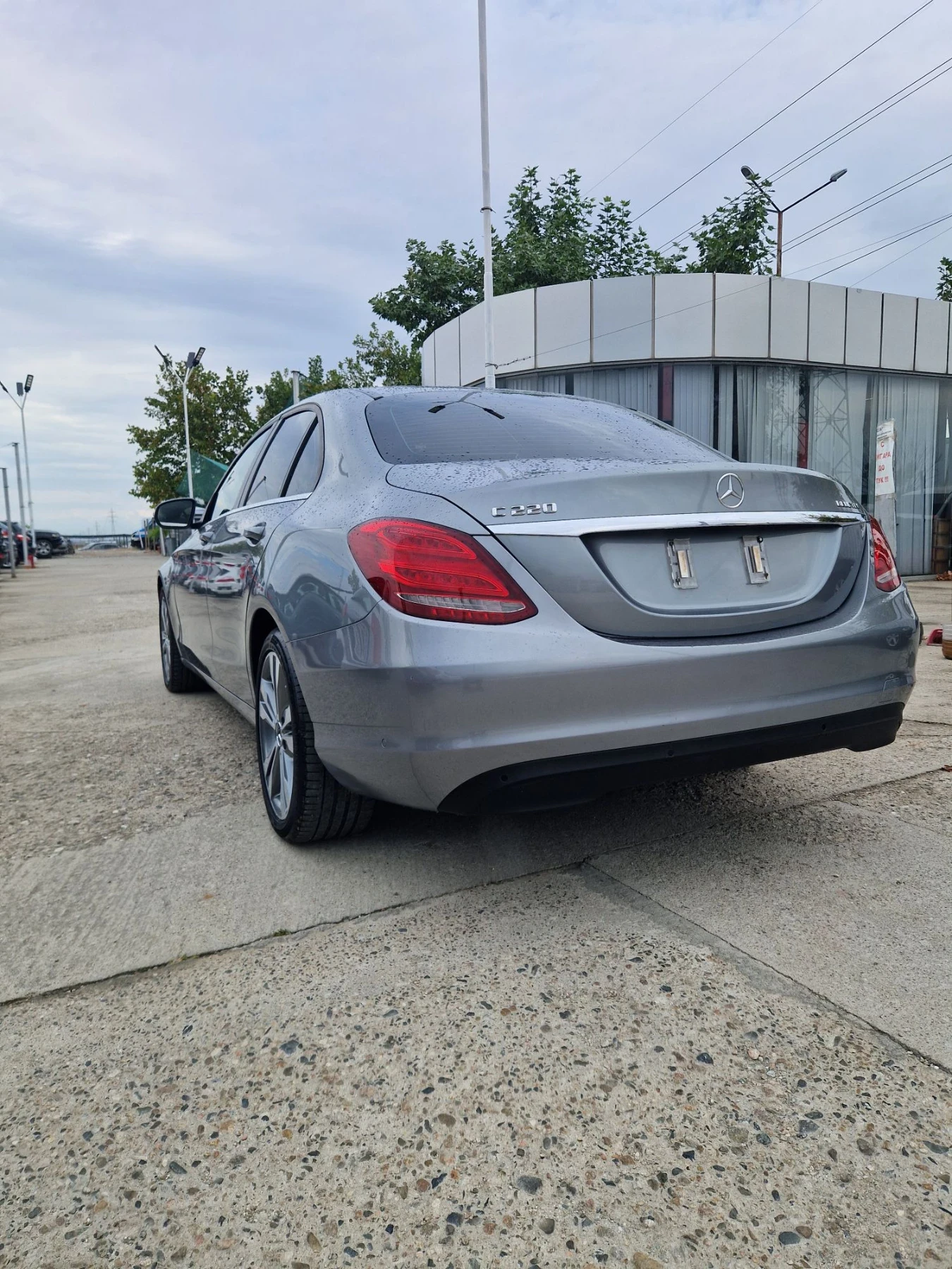 Mercedes-Benz C 220, снимка 5 - Автомобили и джипове - 56297496