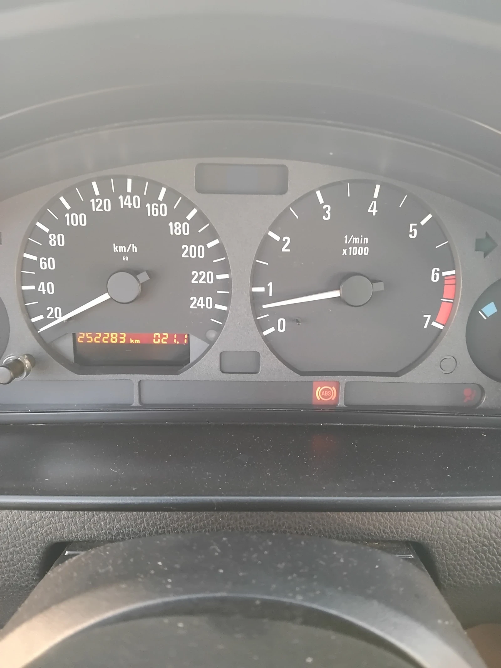 BMW 316 1.9 фейслифт, снимка 13 - Автомобили и джипове - 56380686