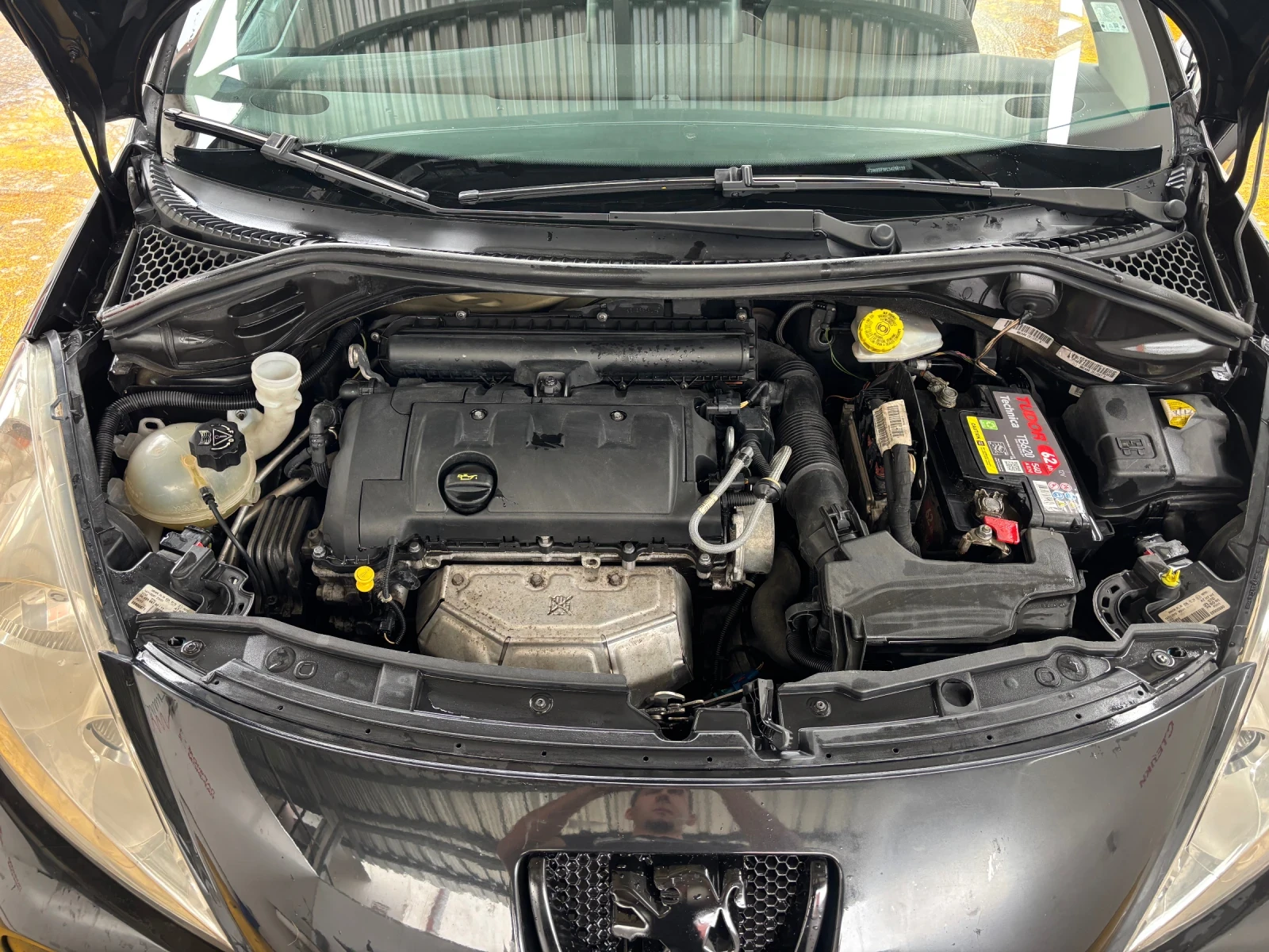 Peugeot 207, снимка 4 - Автомобили и джипове - 56642408