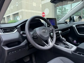 Toyota Rav4 XLE * CARFAX * АВТО КРЕДИТ * , снимка 13
