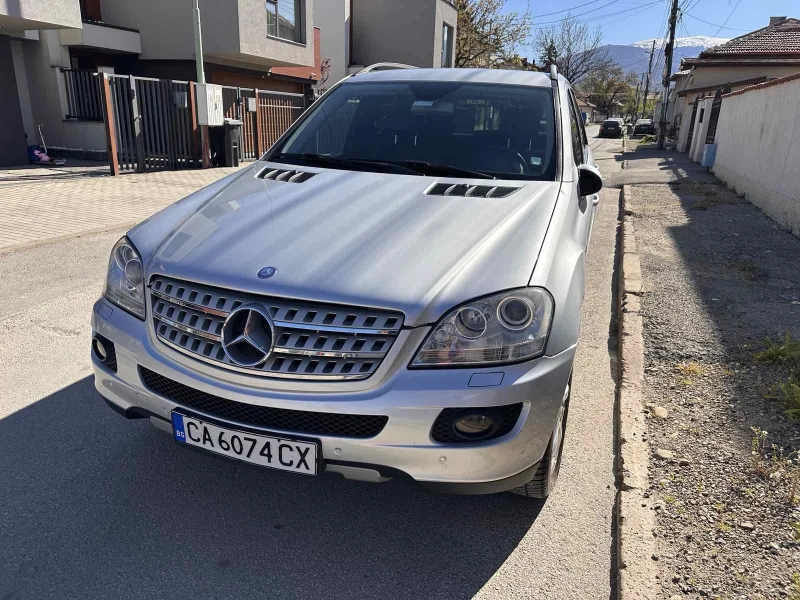 Mercedes-Benz ML 320, снимка 6 - Автомобили и джипове - 48168249