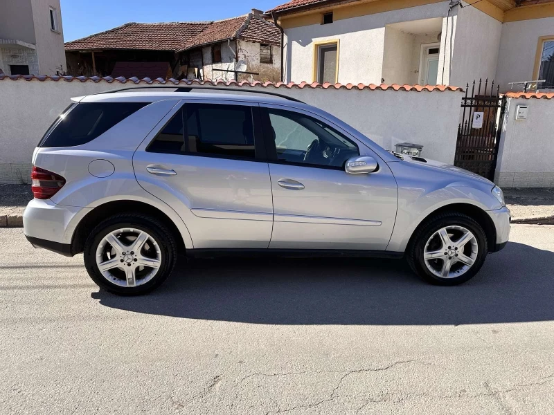 Mercedes-Benz ML 320, снимка 4 - Автомобили и джипове - 48168249