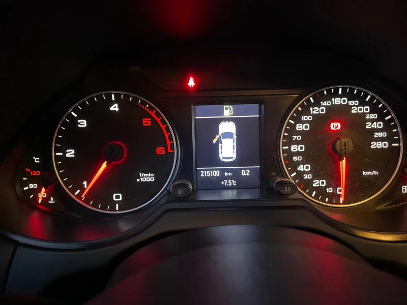 Audi Q5 2.0TDI S-LINE NAVI ПОДГРЕВ BI-XENON, снимка 14 - Автомобили и джипове - 52698539