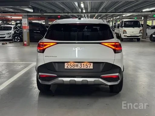 Kia Sportage 1.6 / 2WD / ЛИЗИНГ, снимка 5 - Автомобили и джипове - 54897919
