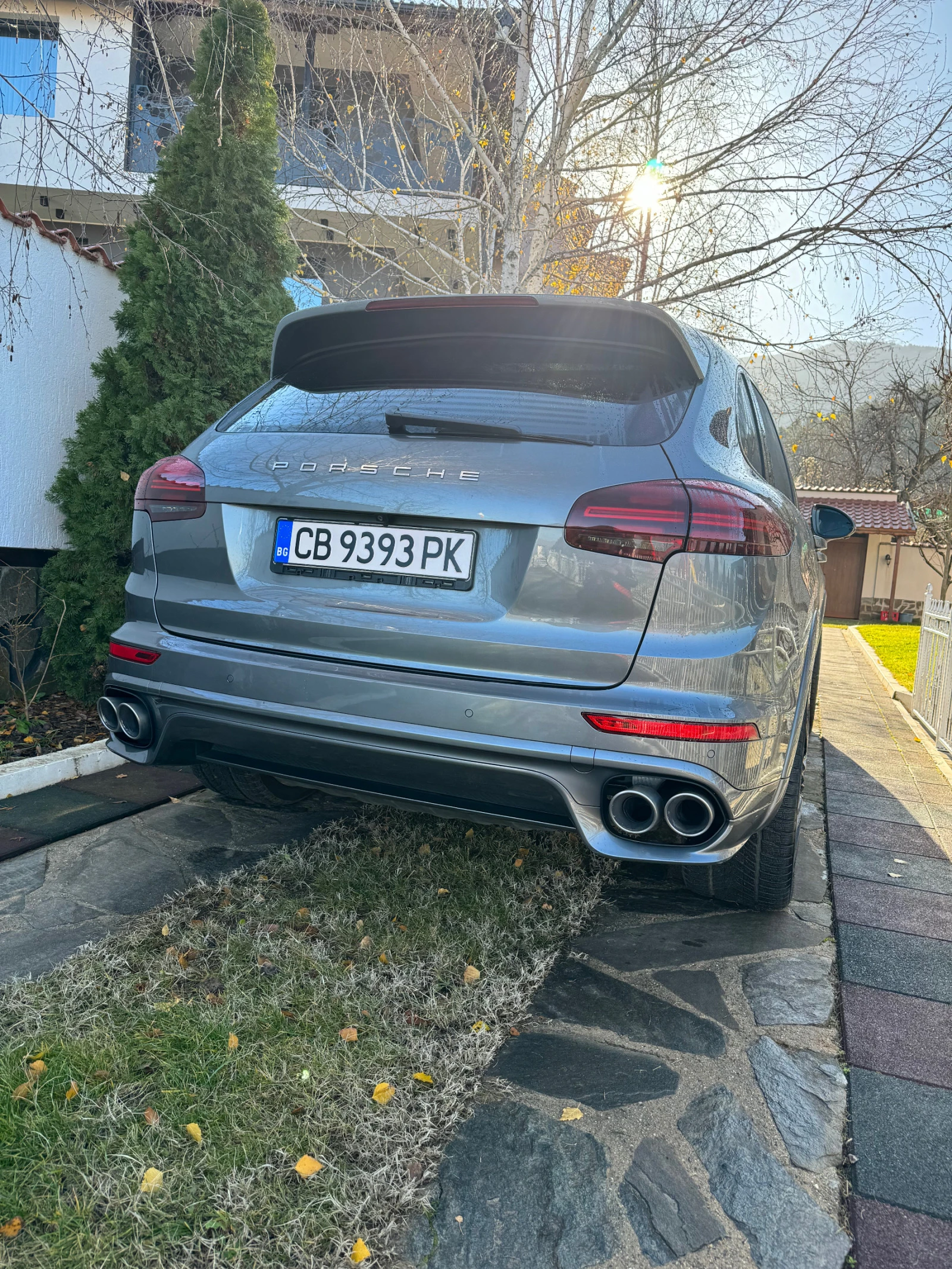 Porsche Cayenne Cayenne S / 4.2 / Panorama  - изображение 4