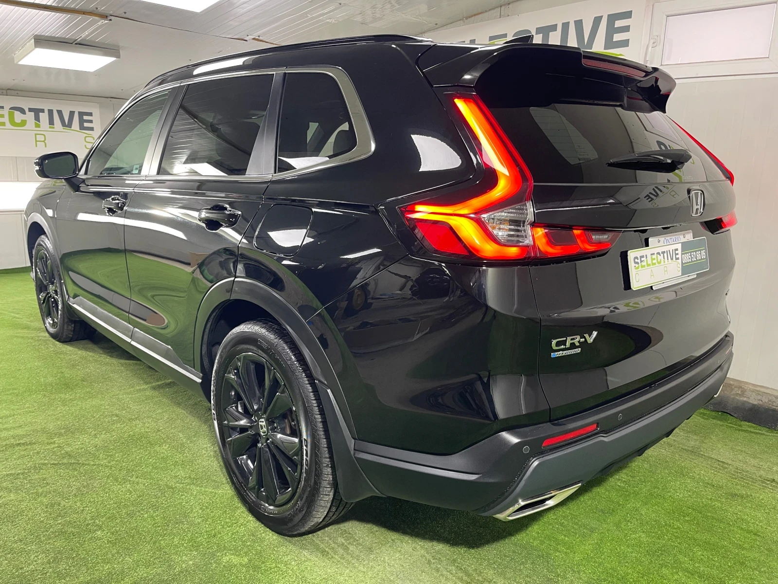 Honda Cr-v TOURING * AWD* HYBRID  - изображение 4