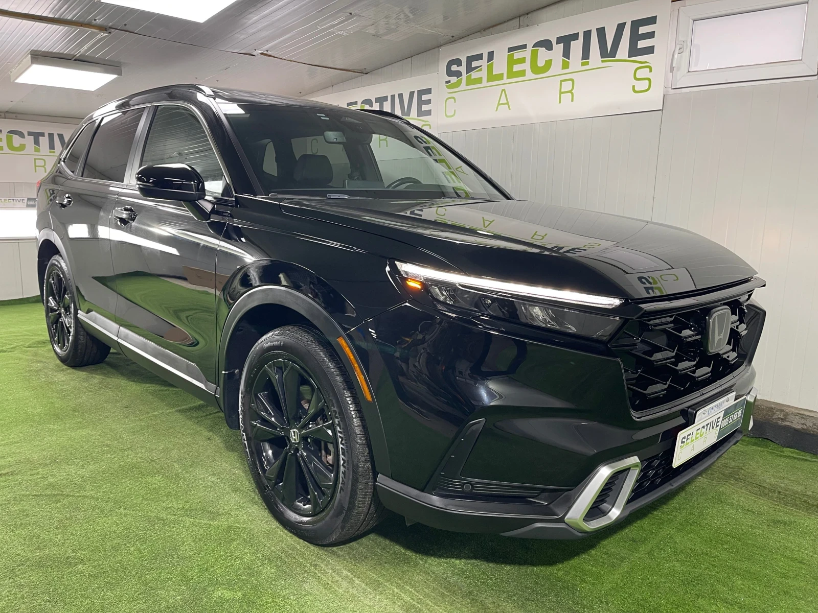 Honda Cr-v TOURING * AWD* HYBRID  - изображение 3