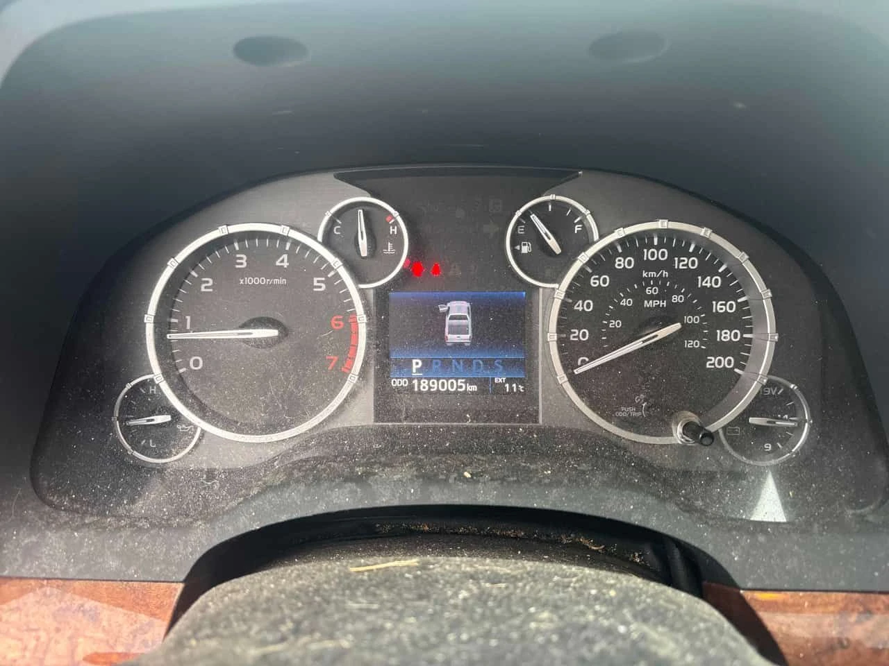 Toyota Tundra * Platinum * 2 КЛЮЧА* ПОДГРЕВ* KEYLESS* , снимка 8 - Автомобили и джипове - 53867619