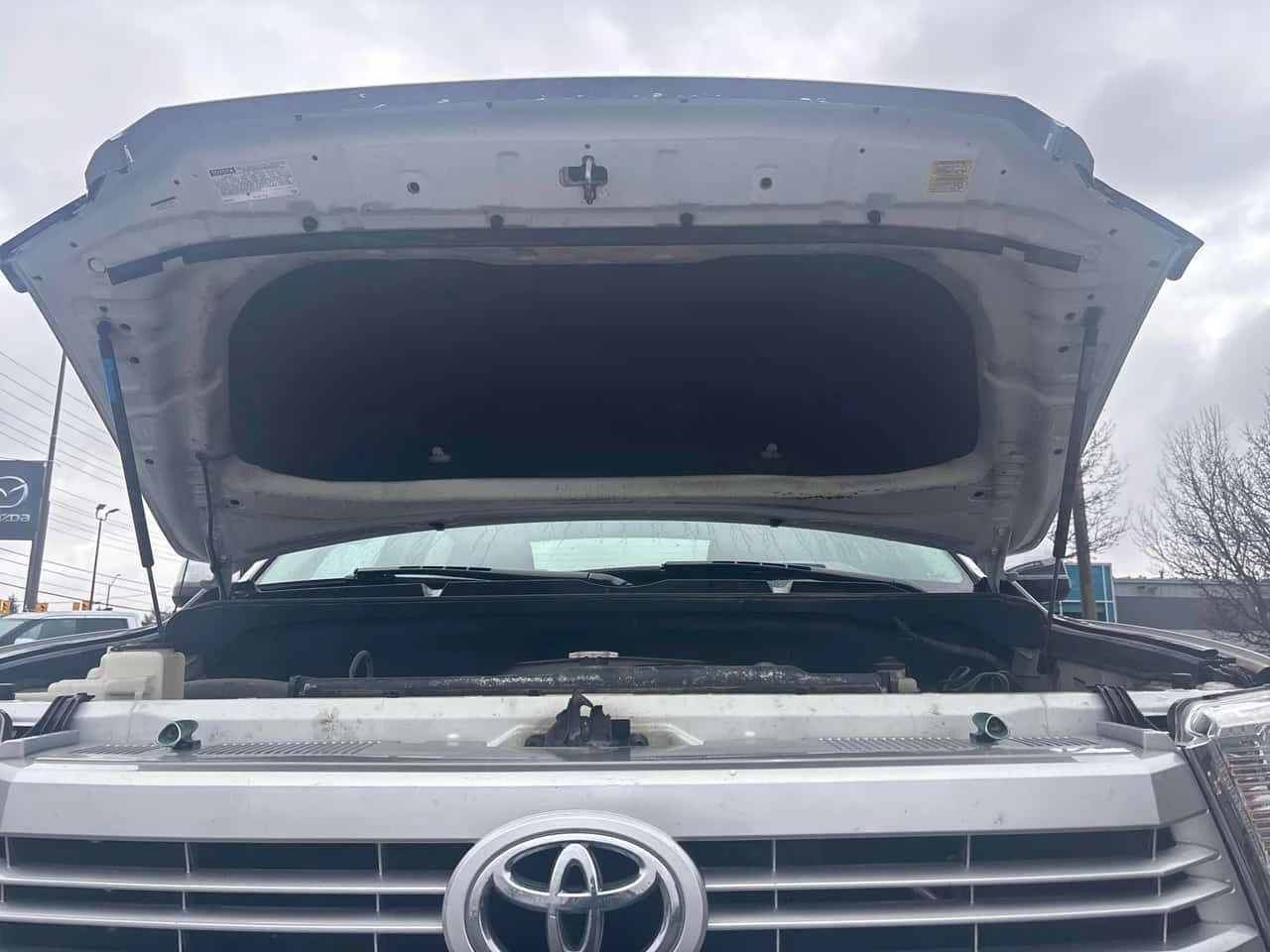 Toyota Tundra * Platinum * 2 КЛЮЧА* ПОДГРЕВ* KEYLESS* , снимка 14 - Автомобили и джипове - 53867619