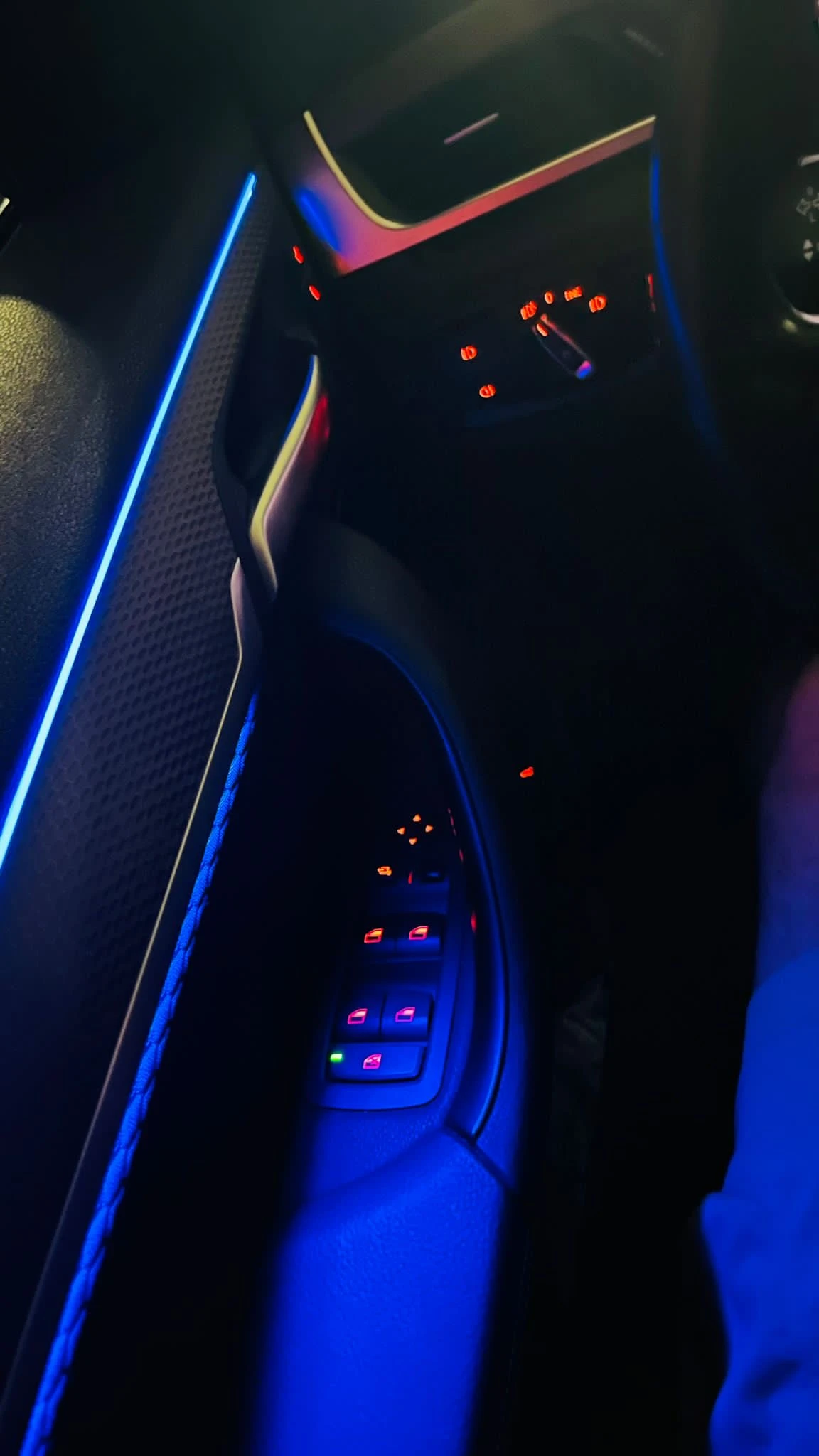 BMW X2 xDrive20D M, снимка 6 - Автомобили и джипове - 54341581