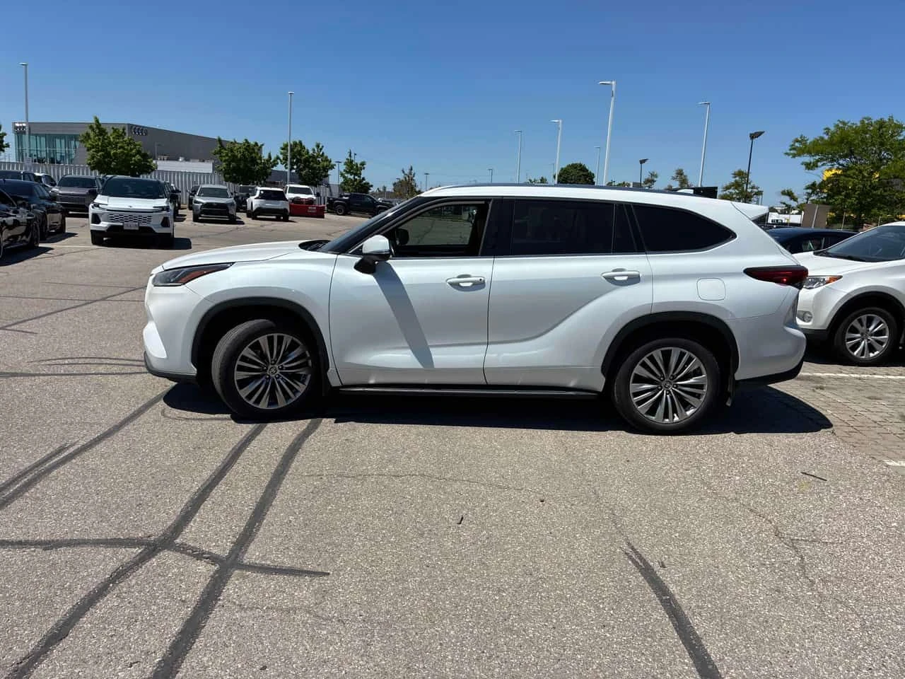 Toyota Highlander * AWD * CARFAX * ��������� * 360 * KEYLESS  | Mobile.bg � ����������� 2