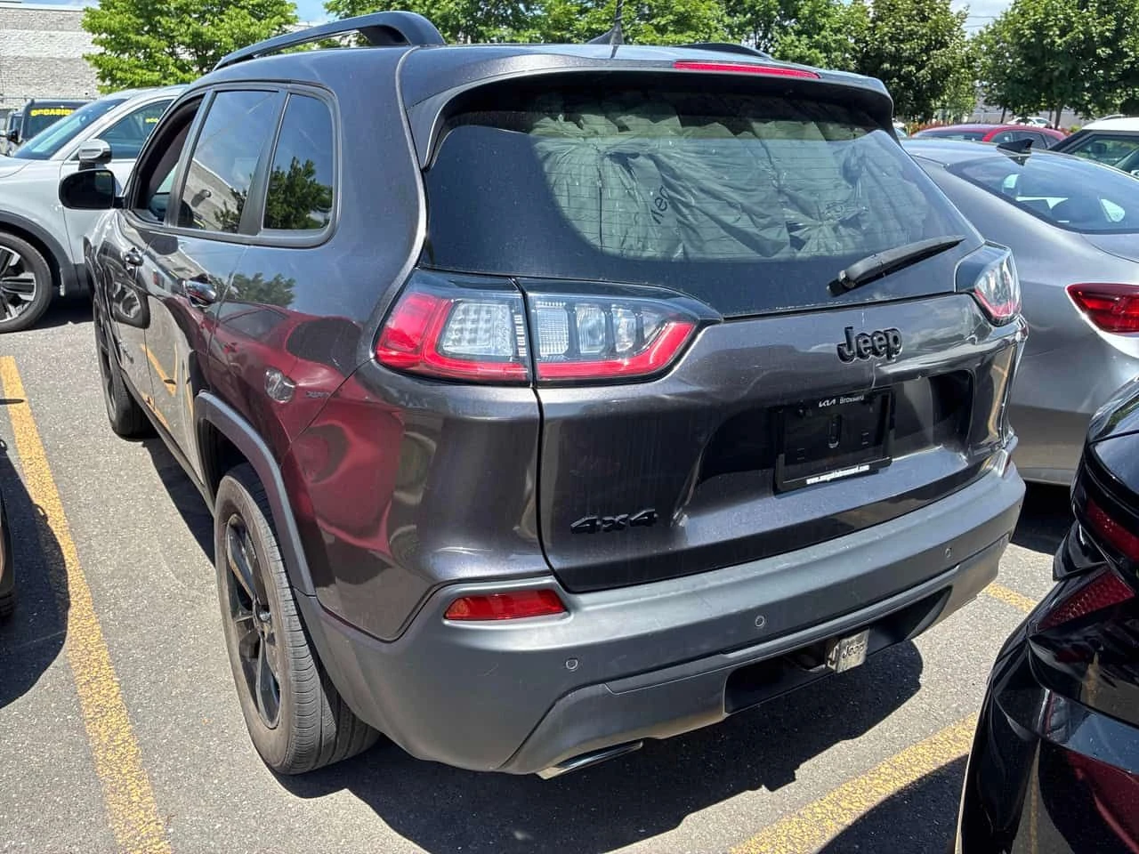 Jeep Cherokee * Altitude * АВТОКРЕДИТ БЕЗ ПЪРВОНАЧАЛНА ВНОСКА* , снимка 4 - Автомобили и джипове - 54907604