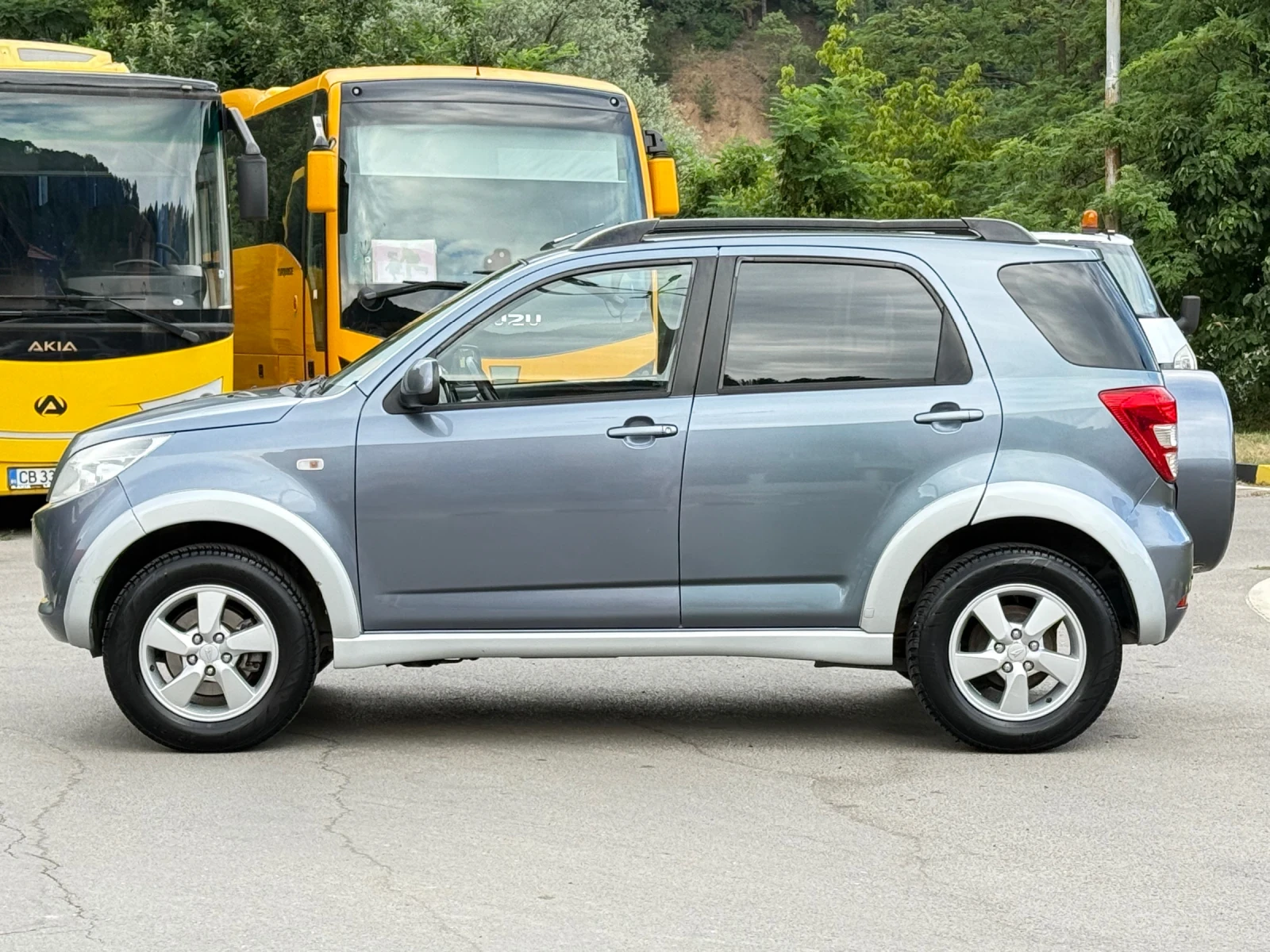 Daihatsu Terios 1.5i ГАЗ/Климатик/Италия, снимка 9 - Автомобили и джипове - 55138014