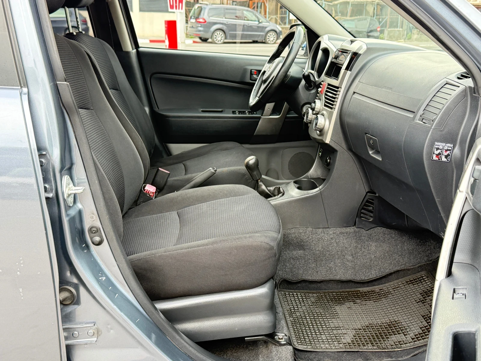 Daihatsu Terios 1.5i ГАЗ/Климатик/Италия, снимка 15 - Автомобили и джипове - 55138014