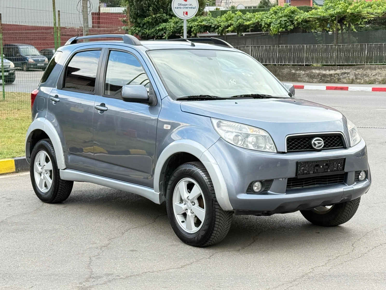 Daihatsu Terios 1.5i ГАЗ/Климатик/Италия, снимка 5 - Автомобили и джипове - 55138014