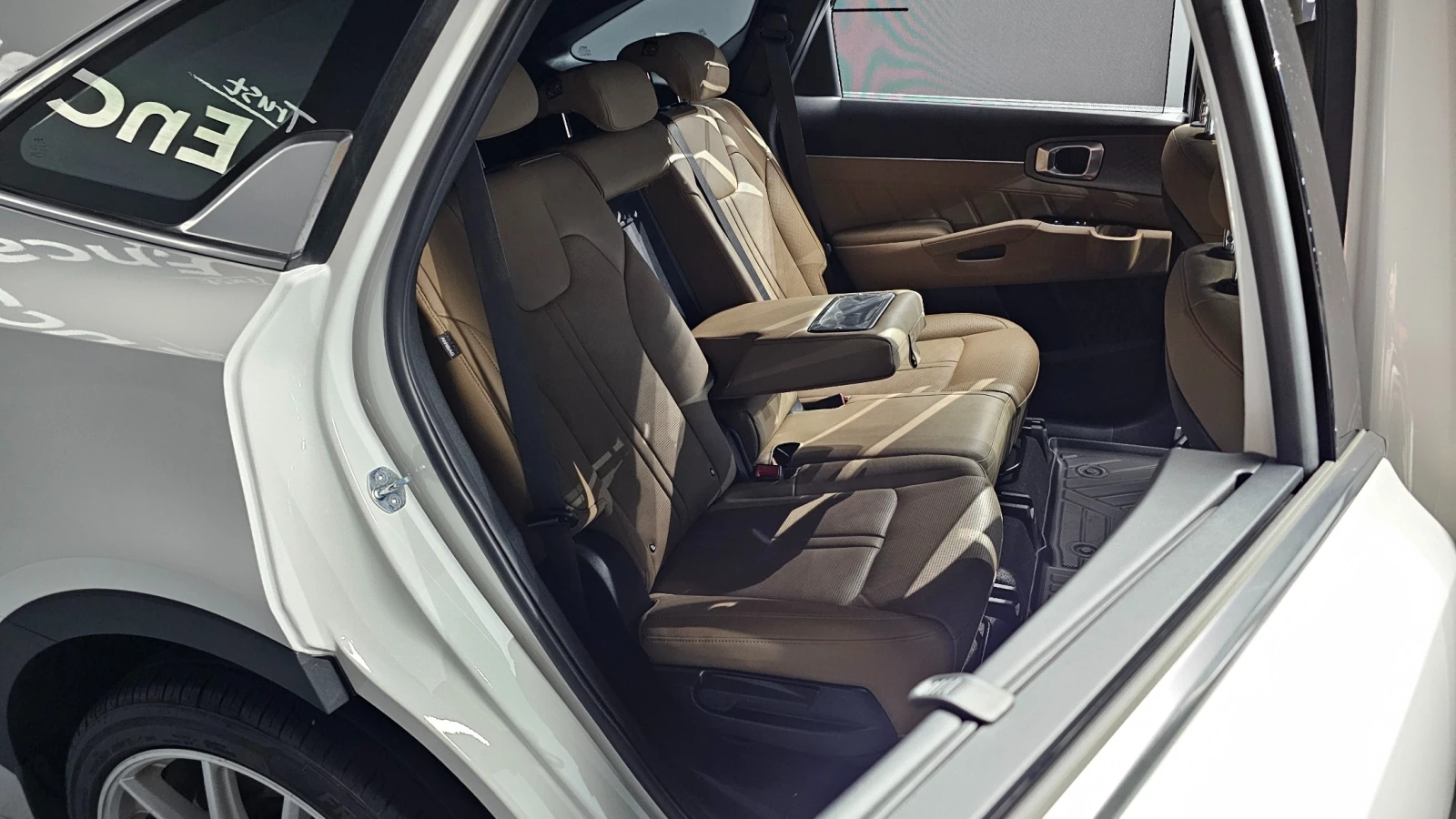 Kia Sorento Hybrid Noblesse 2WD, снимка 6 - Автомобили и джипове - 55529188