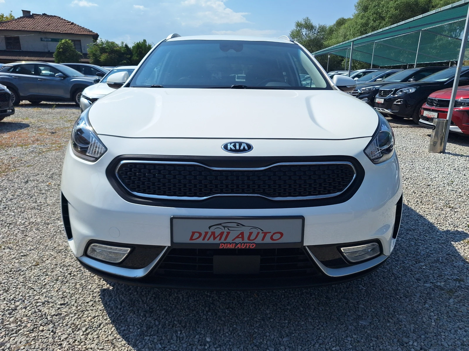 Kia Niro 1.6 141ks Hybrid Navi Key Less Led Distronik Full!, снимка 8 - Автомобили и джипове - 55594493