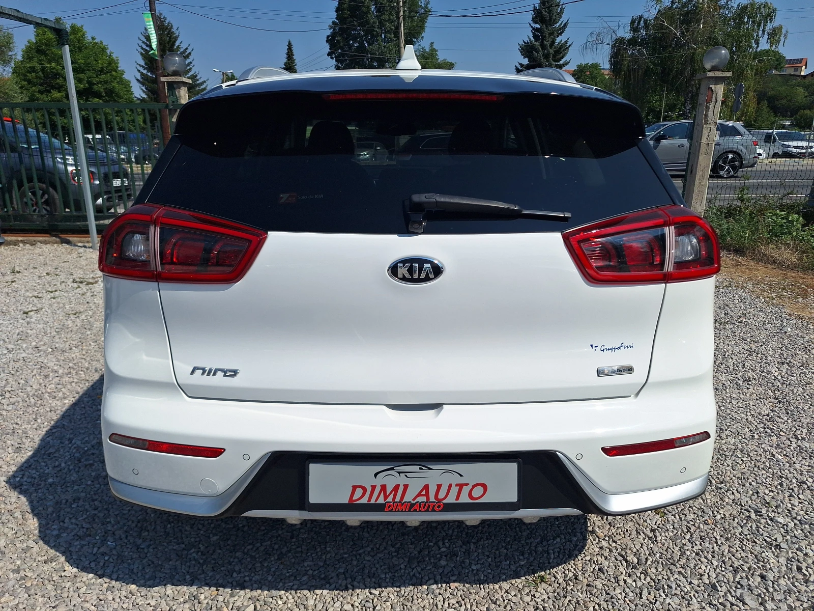 Kia Niro 1.6 141ks Hybrid Navi Key Less Led Distronik Full!, снимка 4 - Автомобили и джипове - 55594493