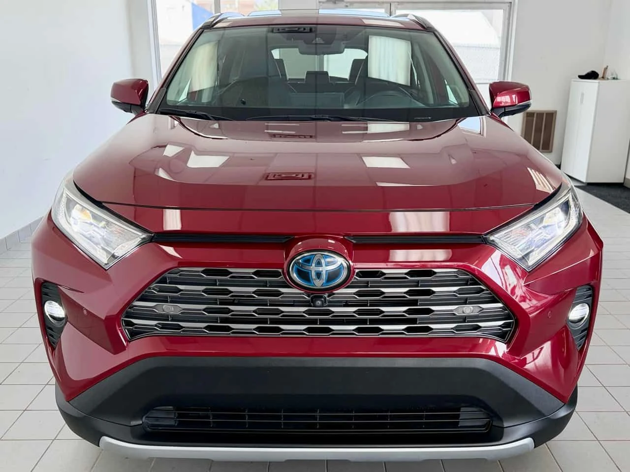 Toyota Rav4 * Hybrid Limited AWD * CARFAX * АВТОКРЕДИТ, снимка 6 - Автомобили и джипове - 55598316