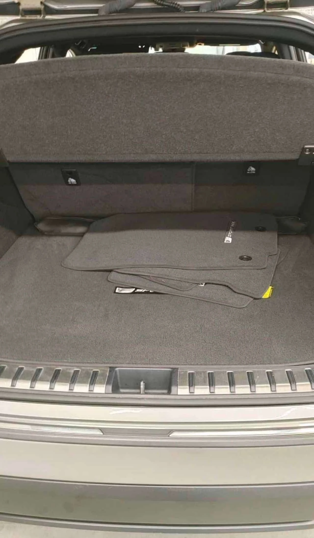 Lexus NX 300 * ЛИЦЕНЗИРАН ДИЛЪР * CARFAX, снимка 11 - Автомобили и джипове - 55641708