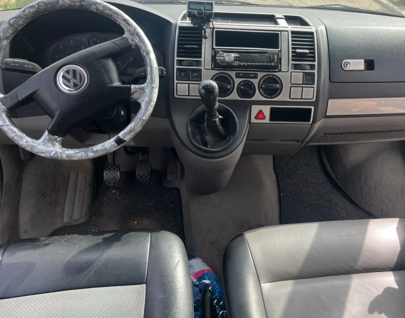 VW T5, снимка 7 - Бусове и автобуси - 49517040