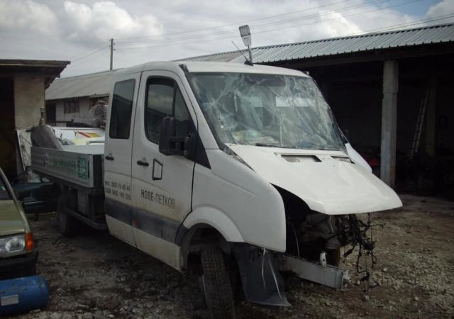 VW Crafter, снимка 1 - Бусове и автобуси - 5538752