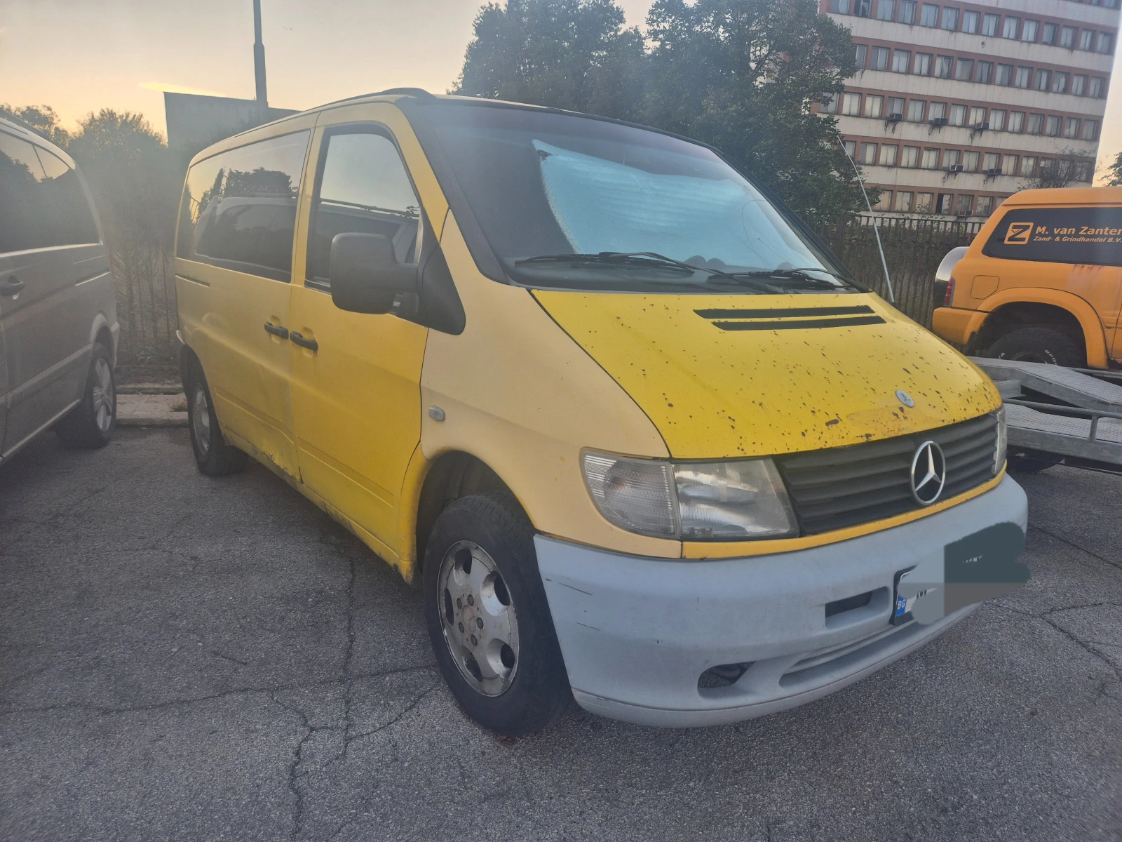 Mercedes-Benz Vito  - изображение 2