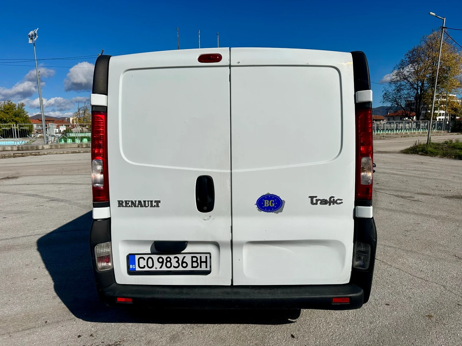 Renault Trafic 1.9 DCI - изображение 7