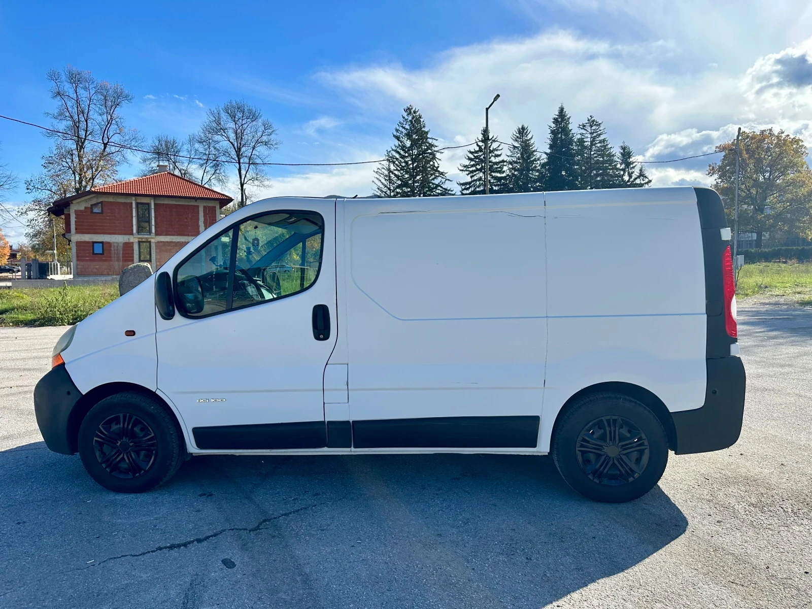 Renault Trafic 1.9 DCI - изображение 8