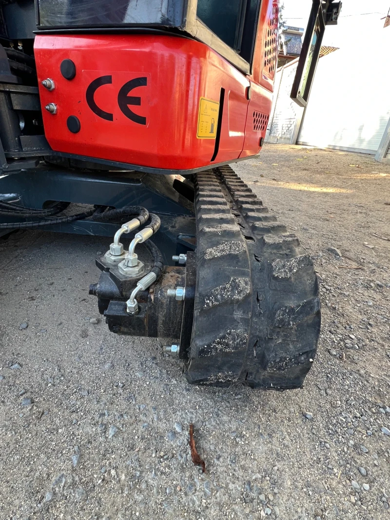 Багер Kobelco KB20, снимка 11 - Индустриална техника - 51711840