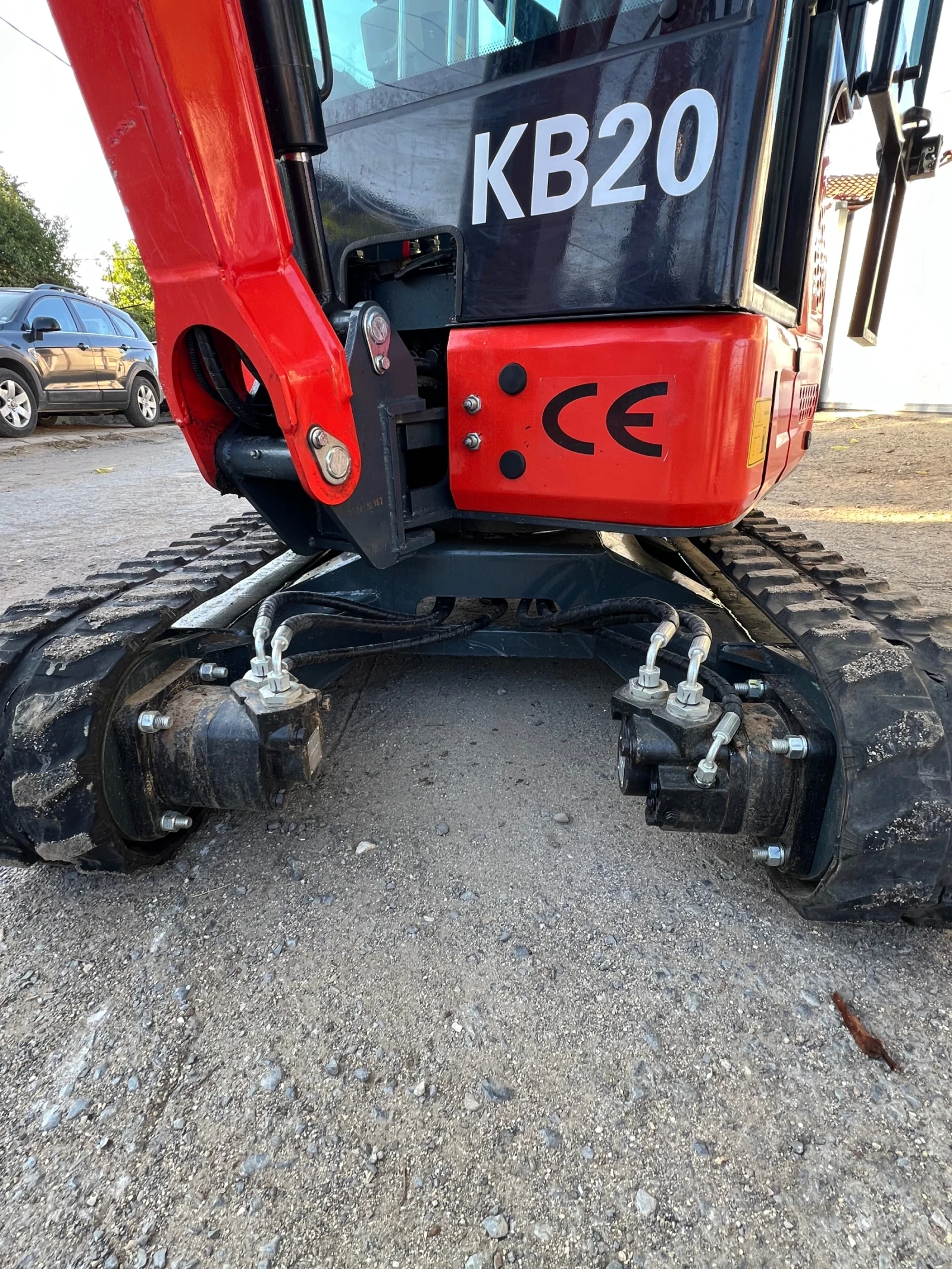 Багер Kobelco KB20 - изображение 10