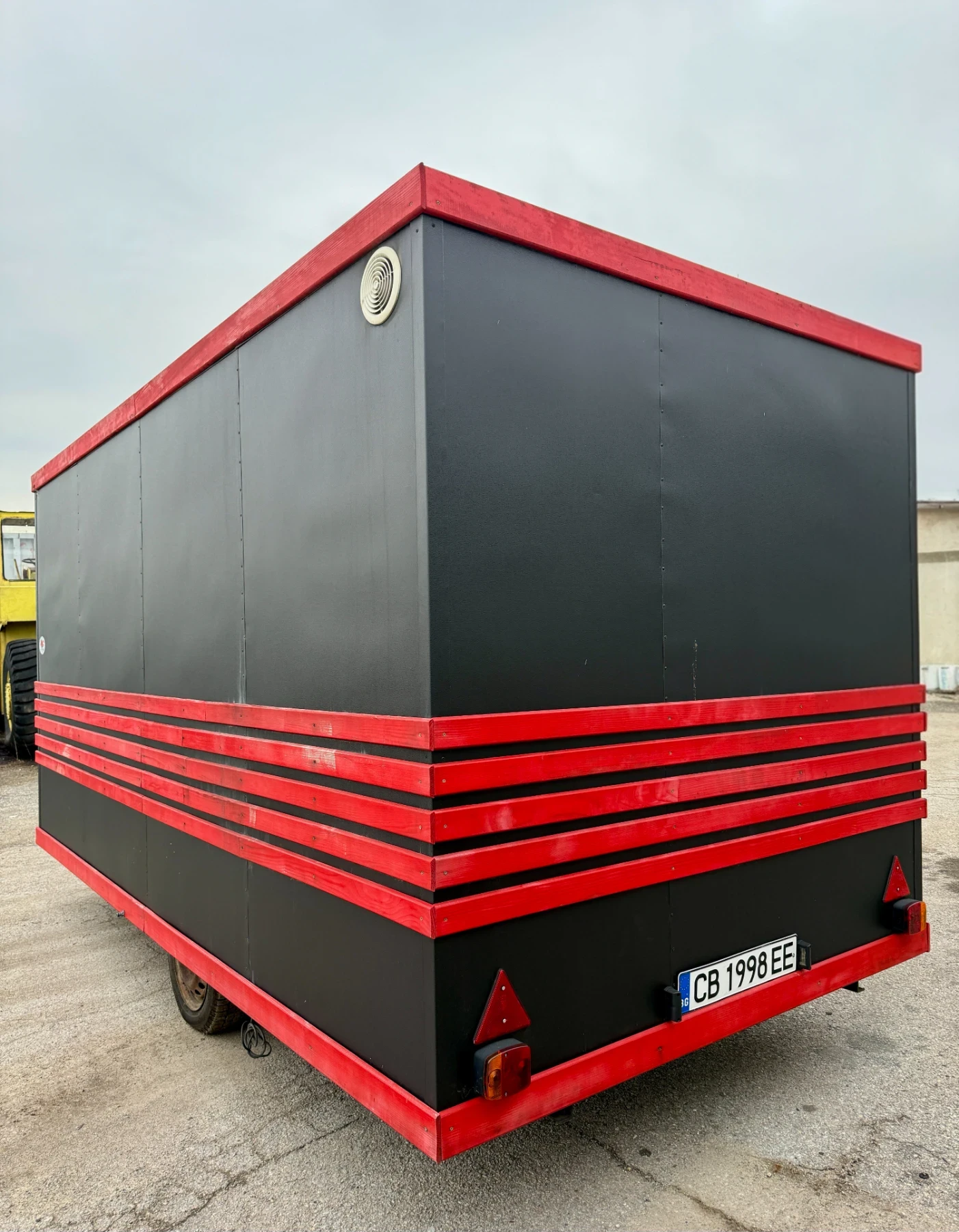 Каравана Други, снимка 5 - Каравани и кемпери - 53833034