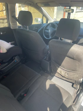 Toyota Corolla verso, снимка 7