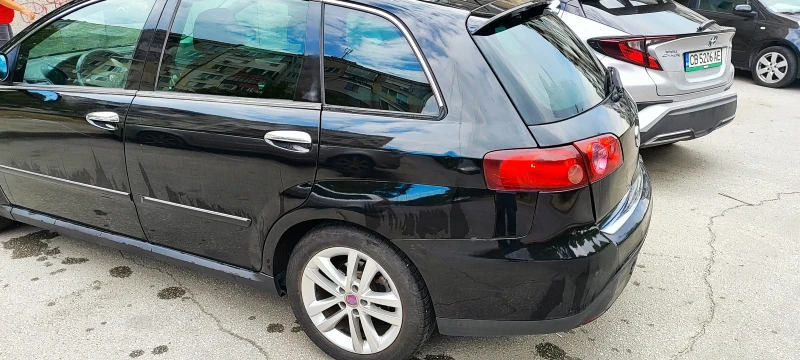 Fiat Croma 2010 1.9 TDI 150 к.с. автоматик, снимка 4 - Автомобили и джипове - 47640316