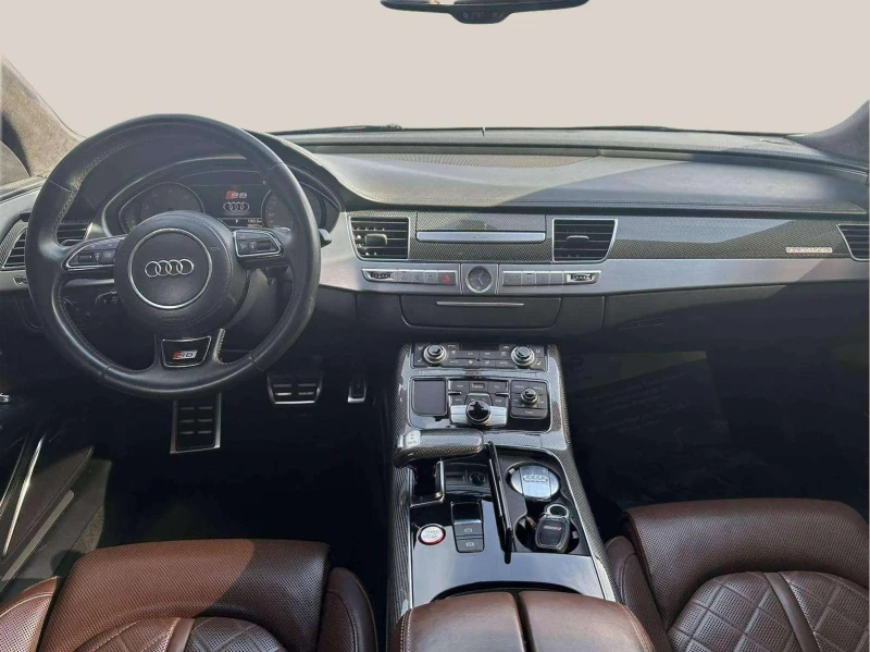 Audi S8 4.4 TFSI, снимка 4 - Автомобили и джипове - 48264670