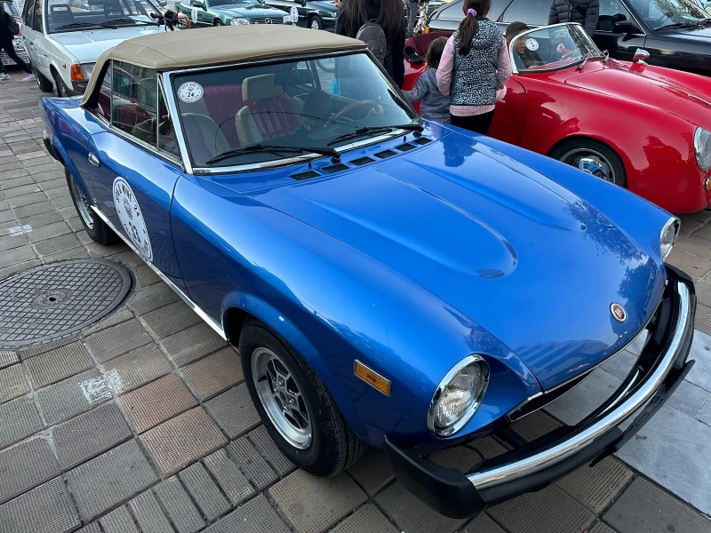 Fiat 124 Spider cabrio, снимка 7 - Автомобили и джипове - 48343352